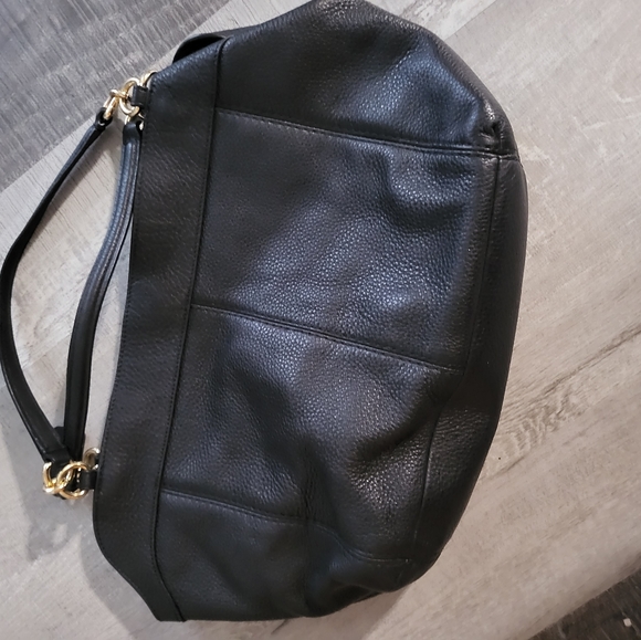 Coach purse - Picture 4 of 7